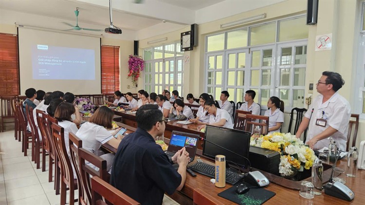 Bệnh viện Đa khoa Phố Nối tổ chức Hội thảo cập nhật kiến thức điện tâm đồ trong thăm khám lâm sàng